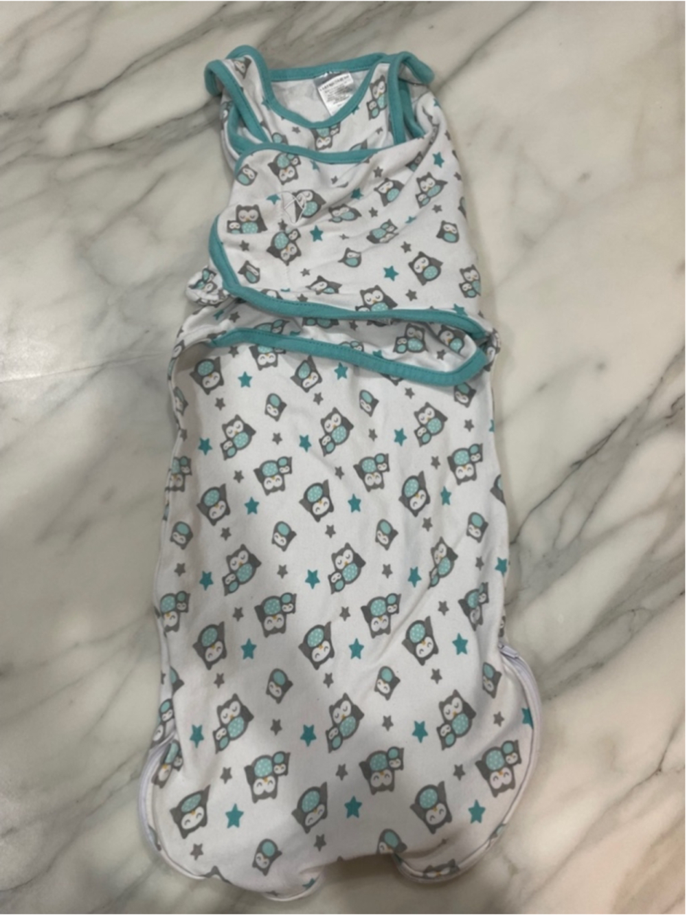 SwaddleMe Velcro Swaddle 14-20lbs Unisex White with Owl Print 100% Cotton